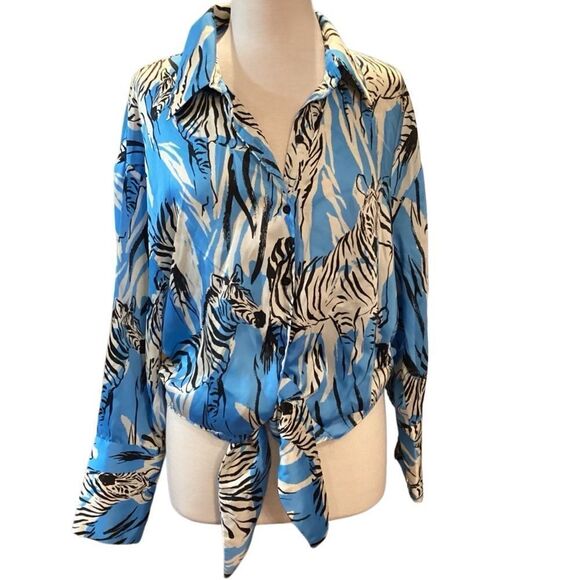 Zebra print satin blouse size Medium - Picture 7 of 12